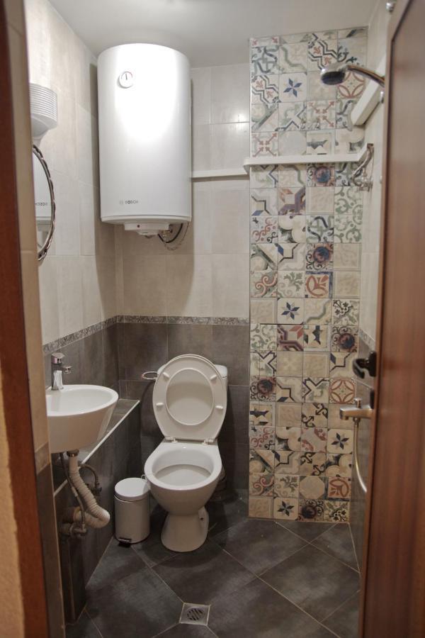 Interhost Guest Rooms And Apartments София Экстерьер фото