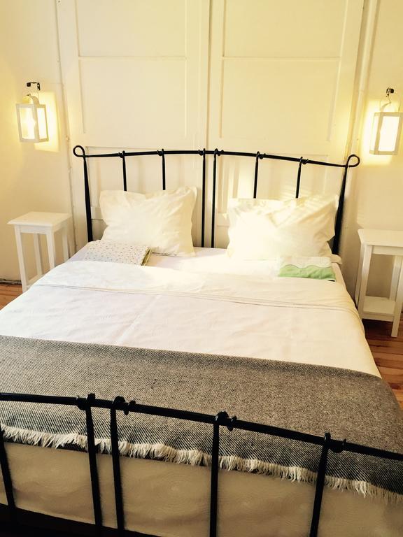 Interhost Guest Rooms And Apartments София Экстерьер фото